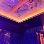 Apartment Le Secret De Cleopatre, De Luxe Avec Jacuzzi Et Piece Secrete Scheibenhard
