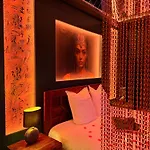 Le Secret De Cleopatre, De Luxe Avec Jacuzzi Et Piece Secrete * Scheibenhard