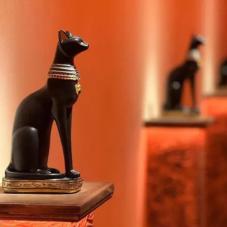 Le Secret De Cleopatre, De Luxe Avec Jacuzzi Et Piece Secrete * Scheibenhard