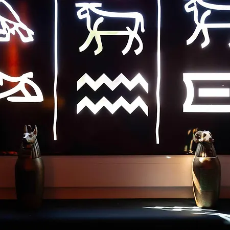 Le Secret De Cleopatre, De Luxe Avec Jacuzzi Et Piece Secrete Scheibenhard