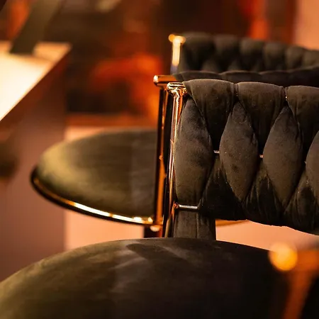 Le Secret De Cléopâtre, De Luxe Avec Jacuzzi Et Pièce Secrète Appartement *