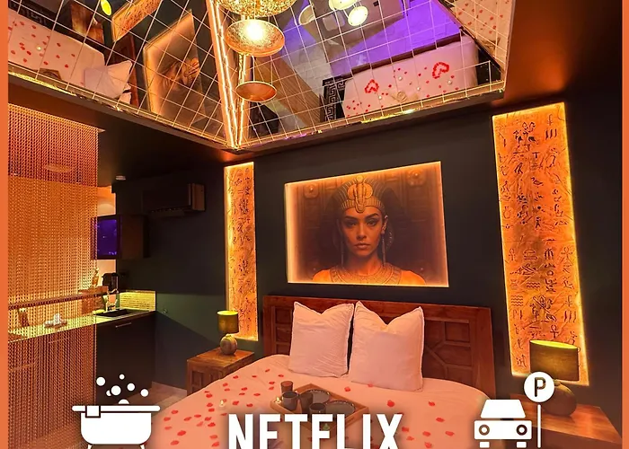 Apartment Le Secret De Cleopatre, De Luxe Avec Jacuzzi Et Piece Secrete Scheibenhard