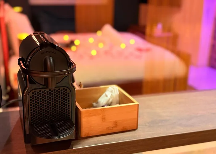 Le Secret De Cleopatre, De Luxe Avec Jacuzzi Et Piece Secrete *