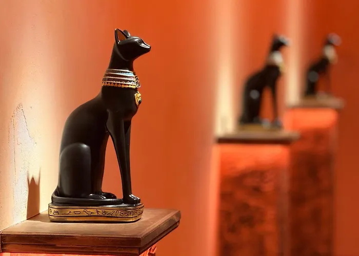 Le Secret De Cleopatre, De Luxe Avec Jacuzzi Et Piece Secrete * Scheibenhard