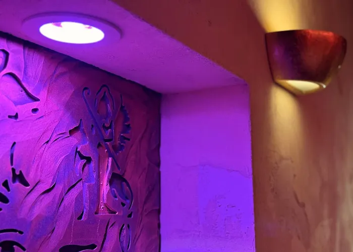 Le Secret De Cleopatre, De Luxe Avec Jacuzzi Et Piece Secrete Apartment